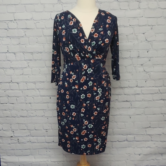 Motherhood Maternity Dresses & Skirts - Motherhood Maternity empire waist v neck dress
